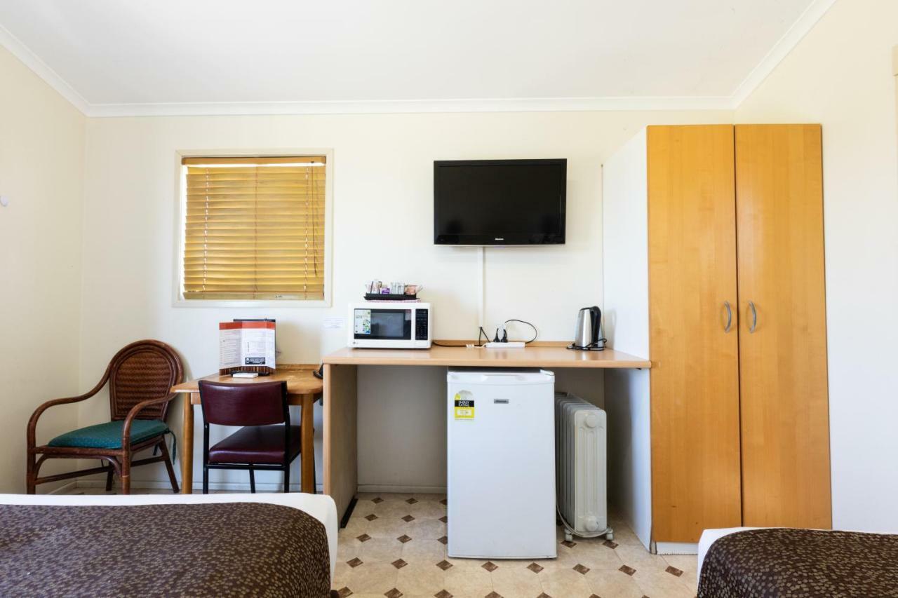 Hotel Settlers Biloela Εξωτερικό φωτογραφία