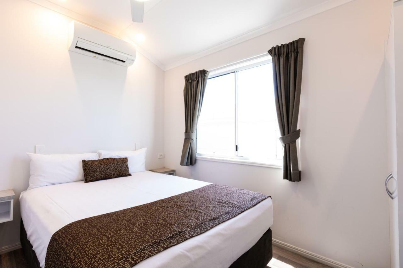 Hotel Settlers Biloela Εξωτερικό φωτογραφία