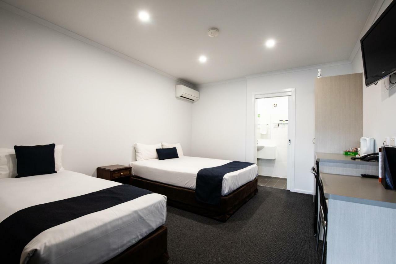 Hotel Settlers Biloela Εξωτερικό φωτογραφία