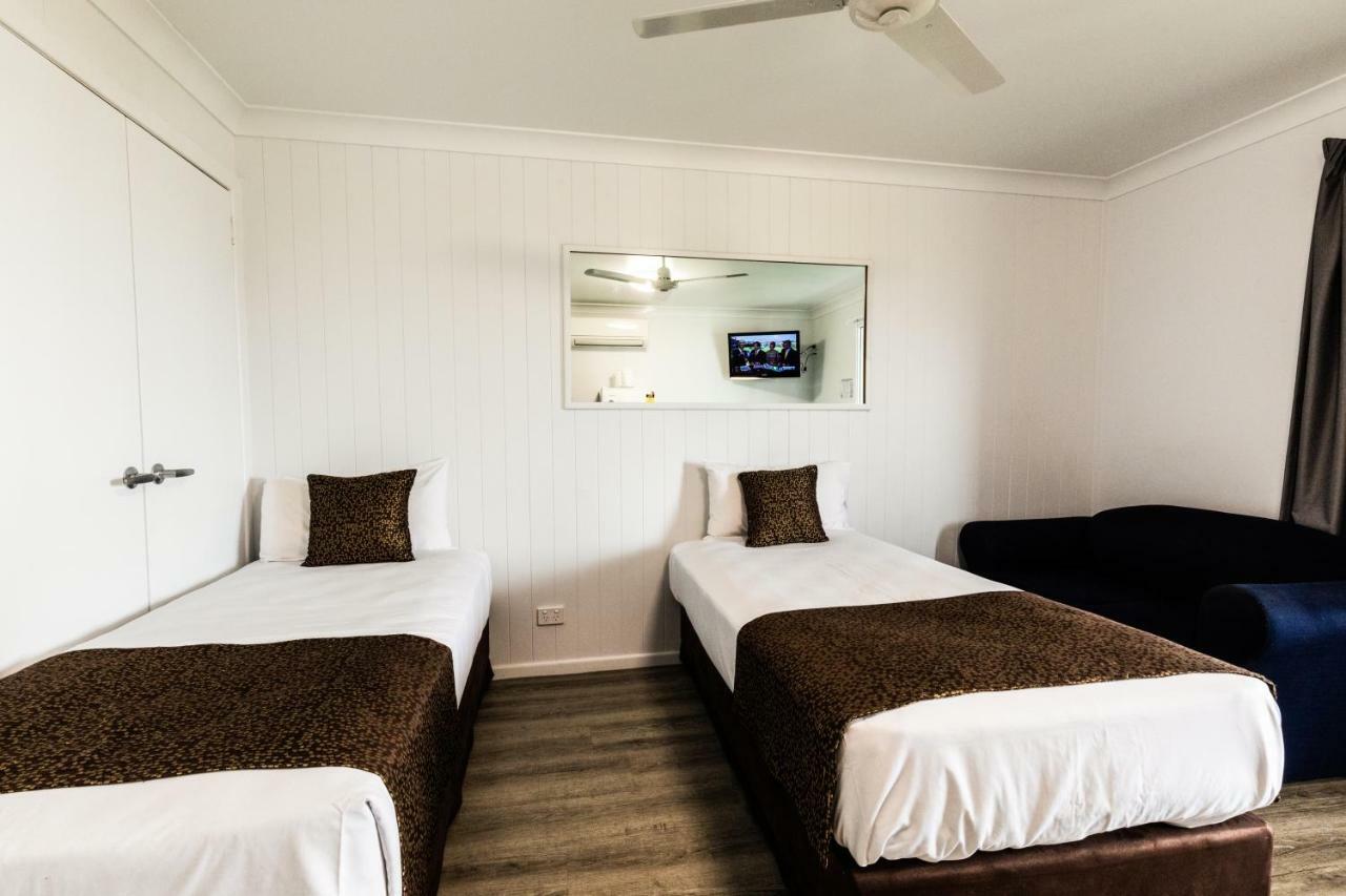 Hotel Settlers Biloela Εξωτερικό φωτογραφία