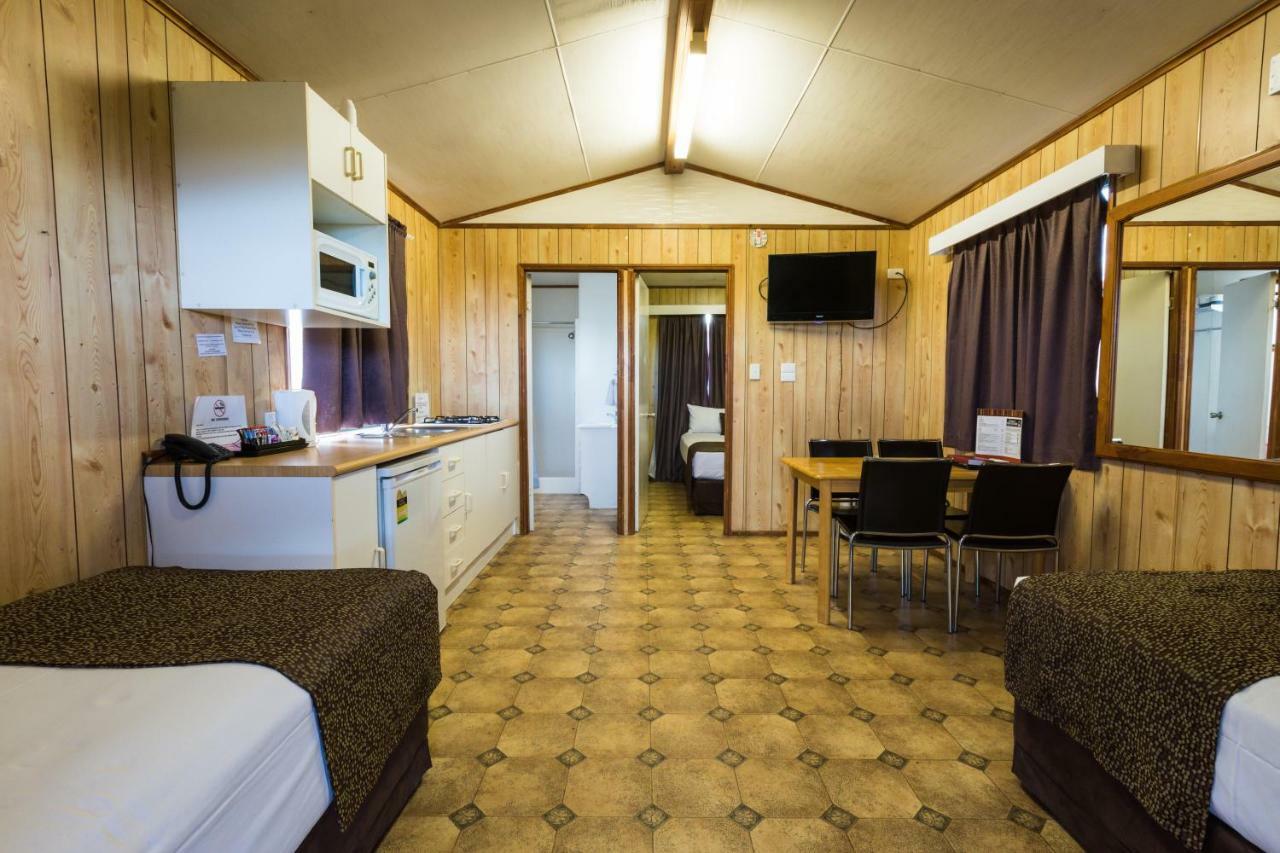 Hotel Settlers Biloela Εξωτερικό φωτογραφία